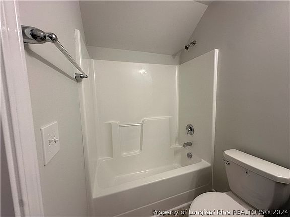 4th image of 249 Chinook Ln #10