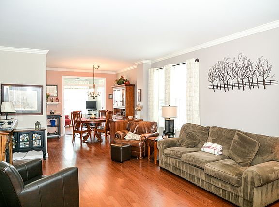 2nd image of 13179 Shirley Ln