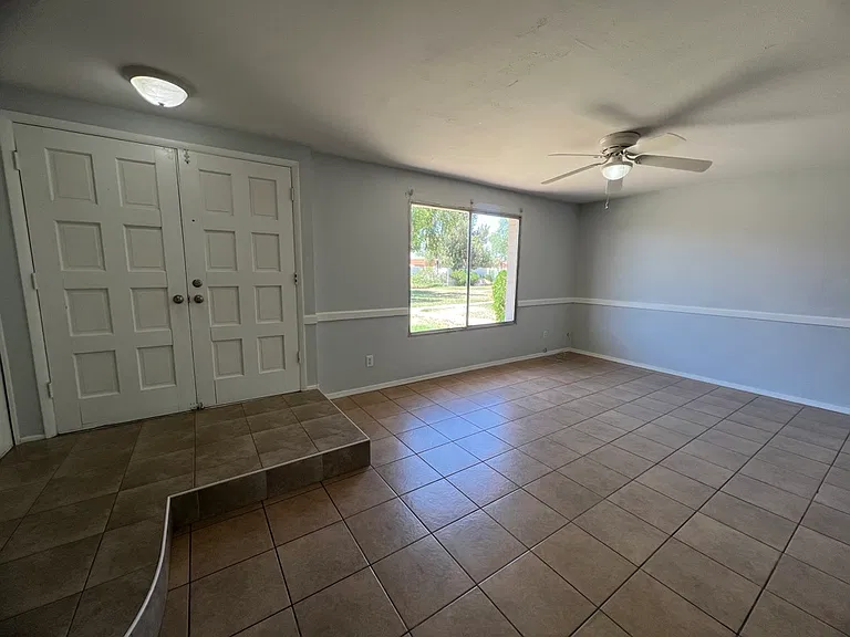 4745 W Northern Ave — Photo 17
