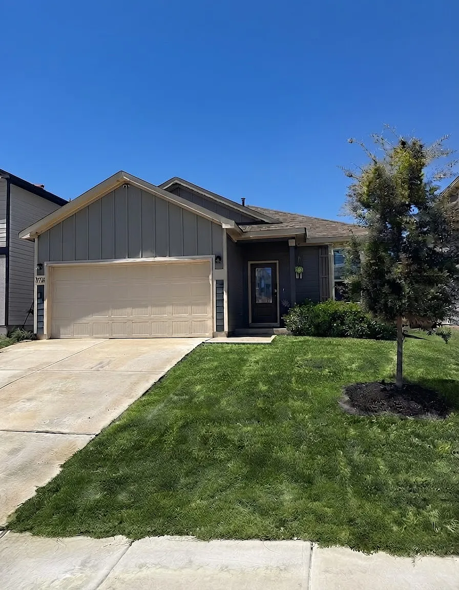 4 bed, 1682 sqft, $1,795 — Photo 1