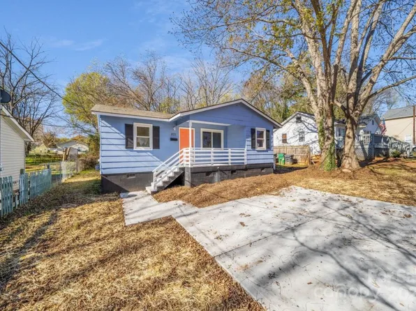 801 Pennsylvania Ave, Charlotte, NC 28216