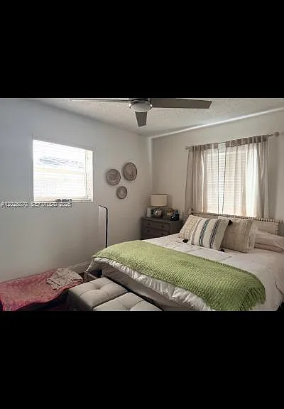 8370 SW 27th Ln — Photo 5