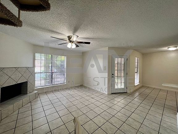 5th image of 113 Shekel Dr APT A