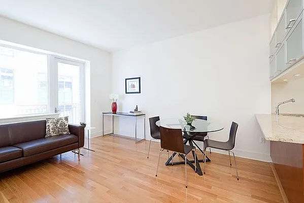 Rented by Owner | media 8