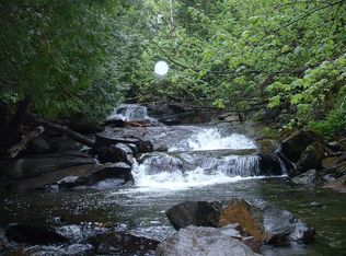 13 Morrill Brook Rd, Hardwick, VT 05843