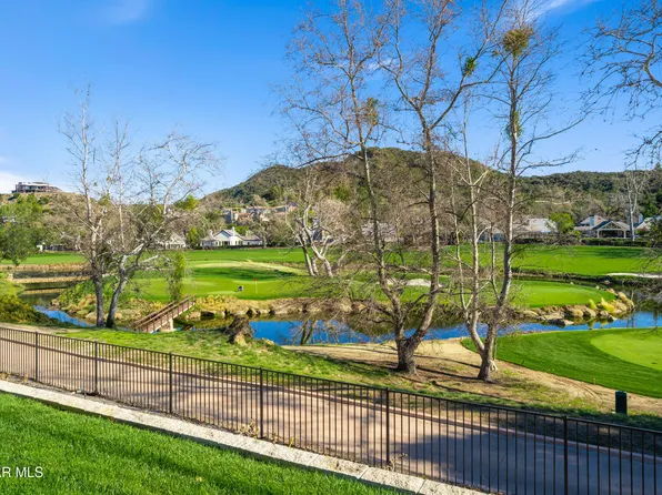 240 W Stafford Rd, Thousand Oaks, CA 91361