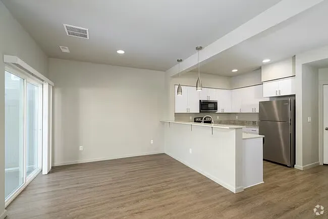 2 bed, 2.5 bath, 1225 sqft, $1,895 — Photo 2