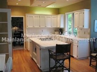 5339 Amberwood Ct, Lake Oswego, OR