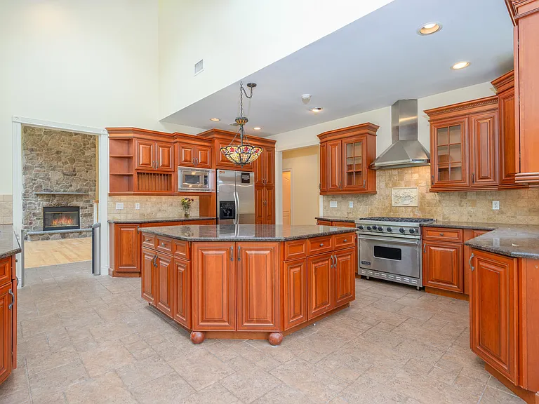 23 Sandyfields Ln — Photo 16