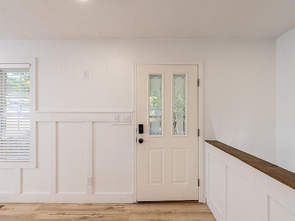 5th image of 44 Stonemont Road