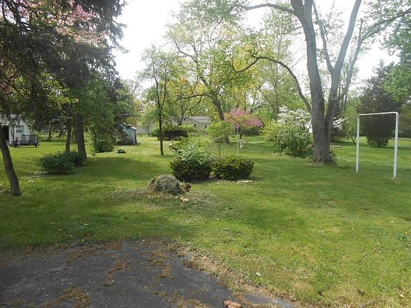 3rd image of 149 Westview Ave