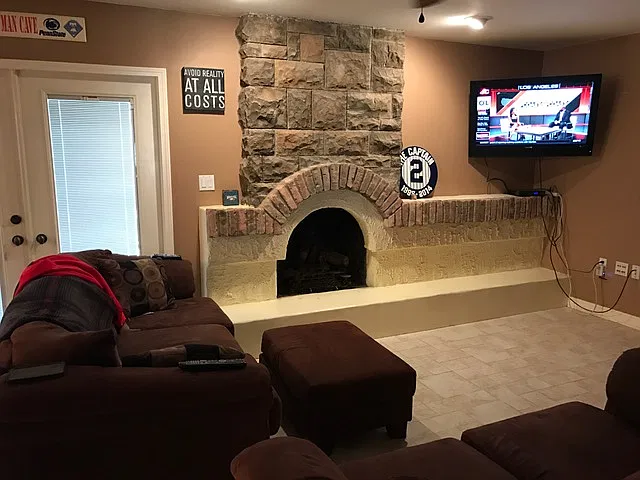 3 bed, 1487 sqft, $2,185 — Photo 3