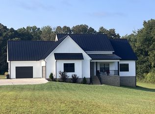 1055 Newt Vanattia Rd, Hillsboro, TN 37342