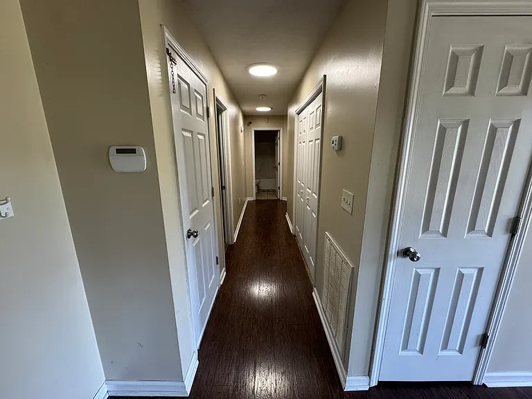 6832 Greenbrook Dr — Photo 8