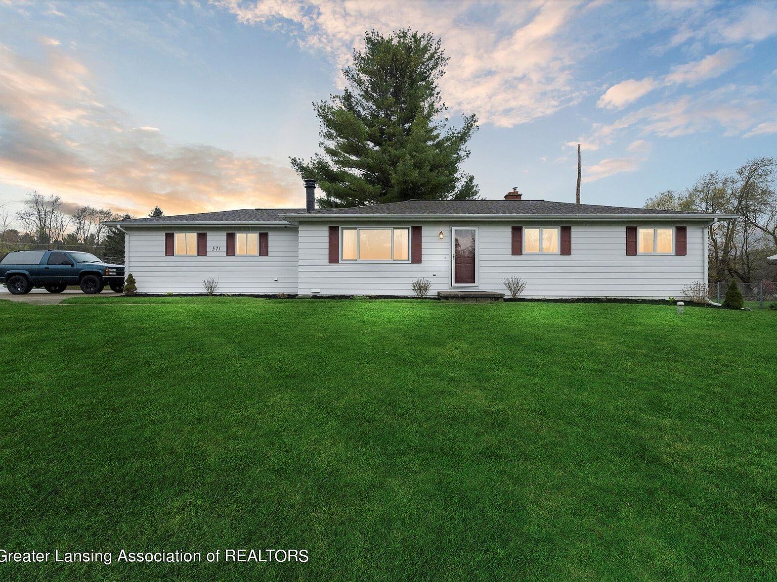 571 Creyts Rd, Dimondale, MI 48821 Zillow