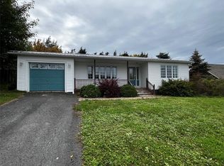 105 Main Rd, Heart'S Content, NL A0B1Z0