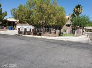 8196 Grizzly Bear Way, Las Vegas, NV 89123