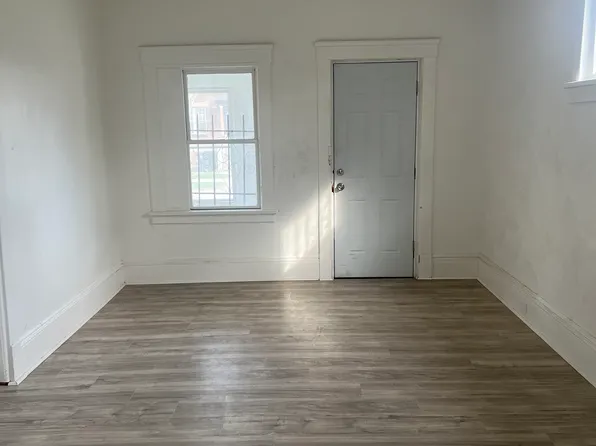 2338 E 93rd St #1, Cleveland, OH 44106