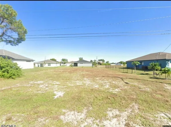 2413 NW 24th St, Cape Coral, FL 33993