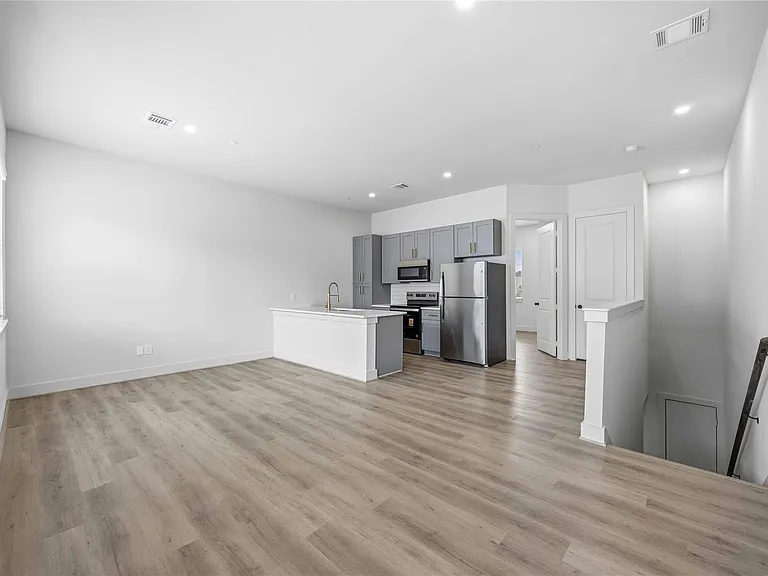 4606 Indie Heights Ln #B — Photo 8