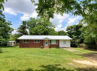 627 S Main St, Slocomb, AL 36375