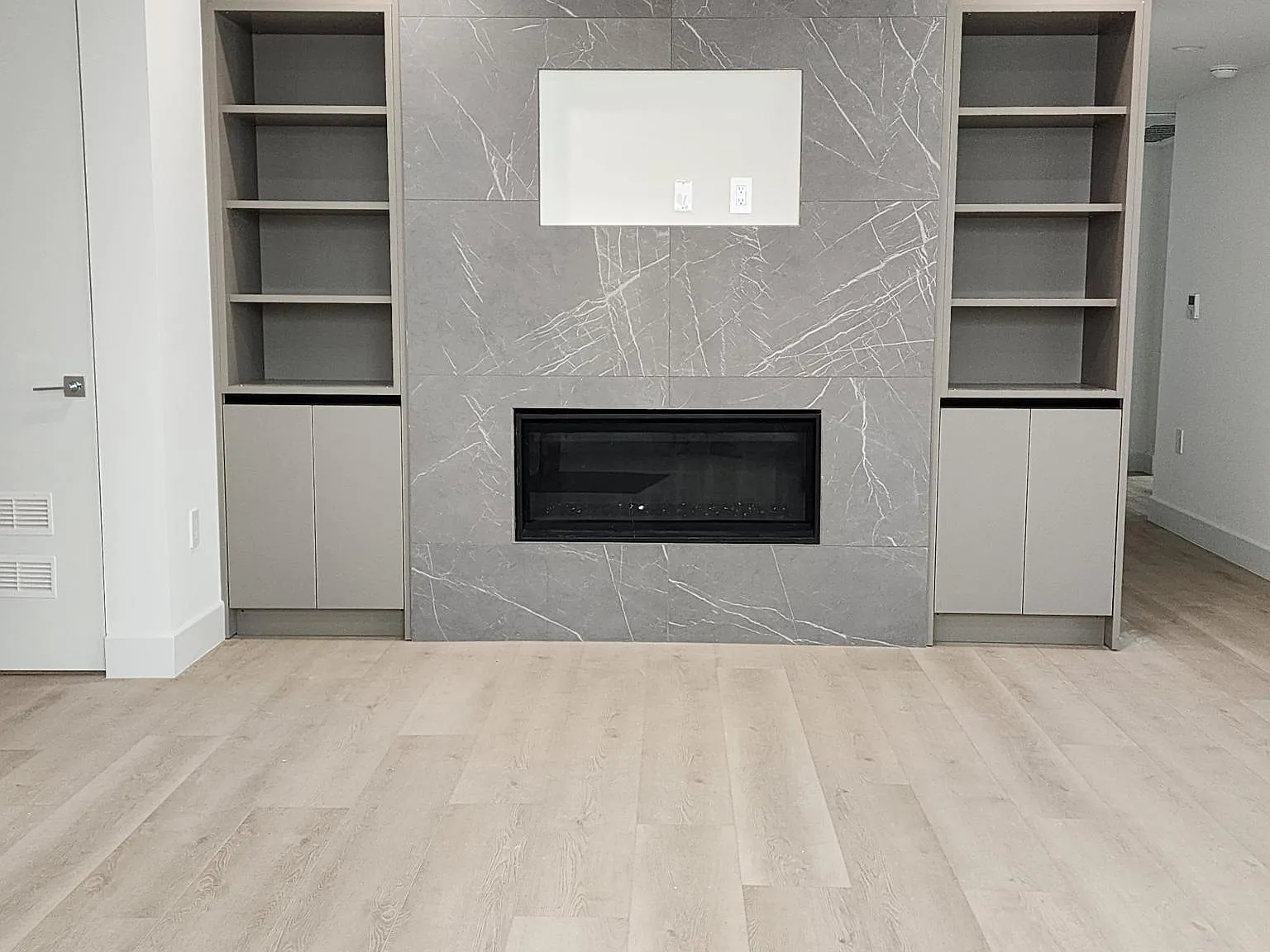 3 bed, 1750 sqft, $5,900 — Photo 2