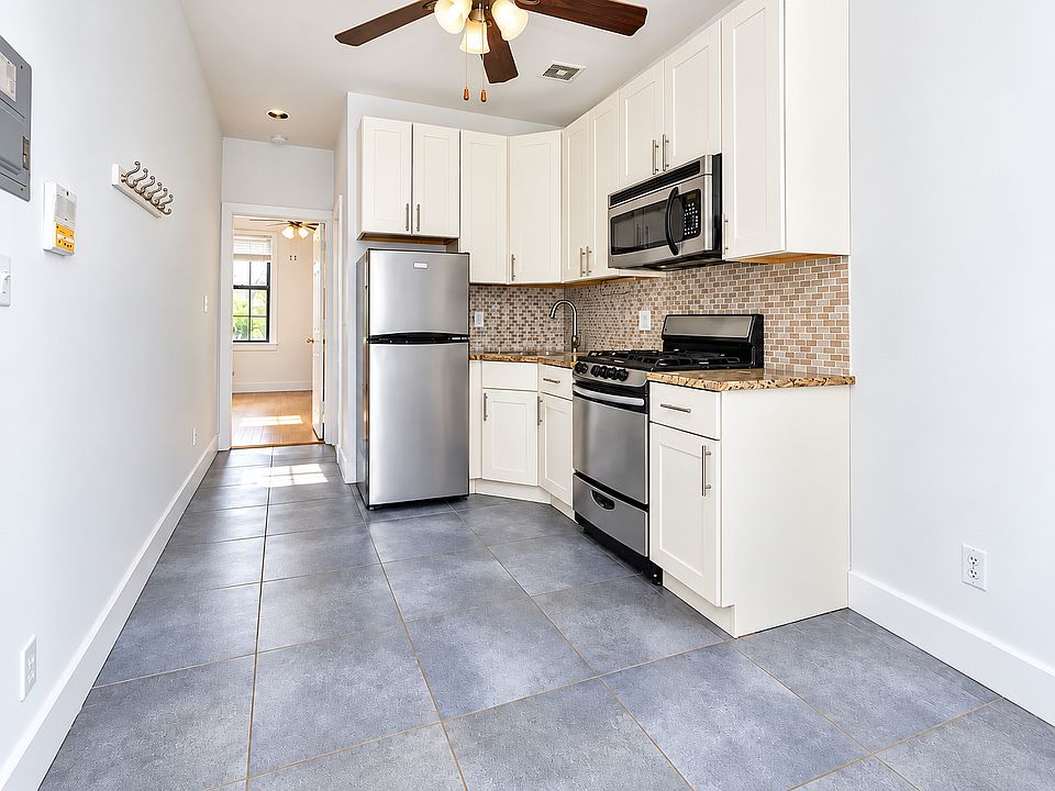 1st image of 294 Harman St APT 1LF