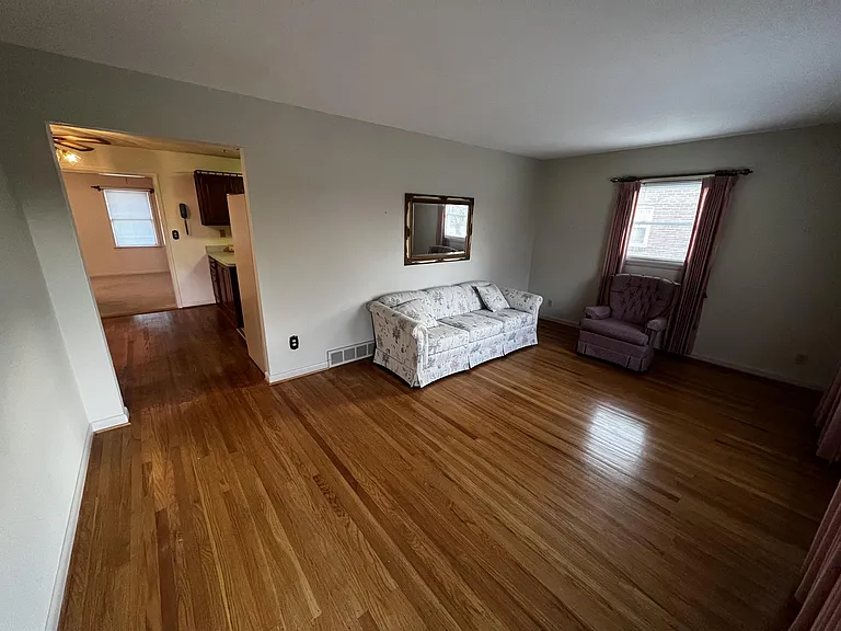 4214 Blossomwood Dr — Photo 10