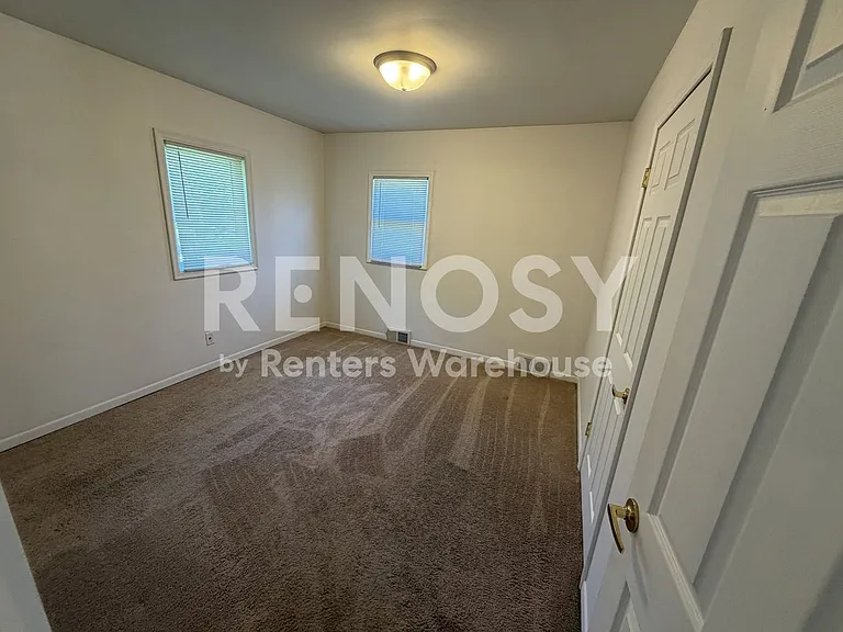 2907 Knollwood Dr SE — Photo 8