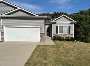 403 SW Creekside Ct, Grimes, IA 50111