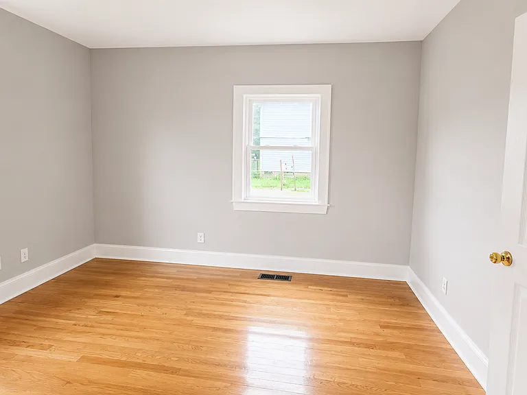 153 James St #1 — Photo 3
