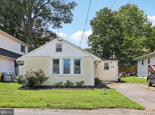 1610 Midland Rd, Edgewater, MD 21037