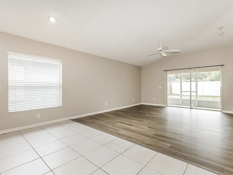 3004 Prairie Iris Dr — Photo 4