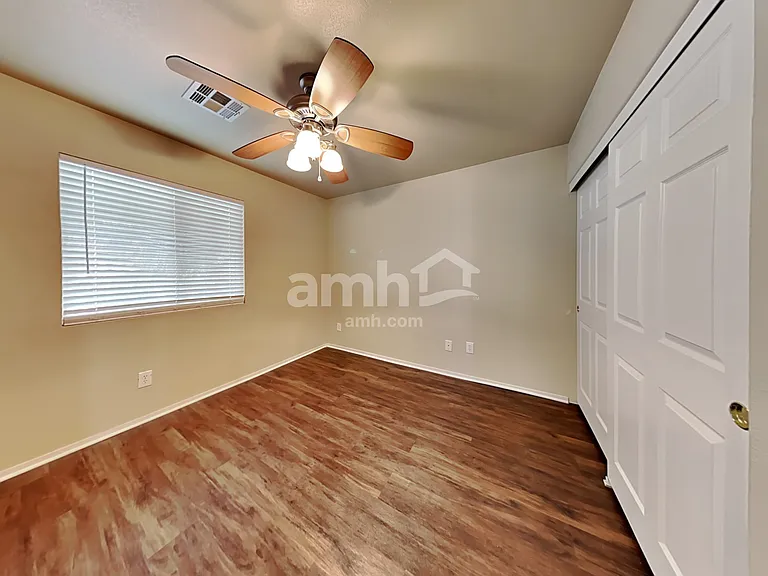 10395 Bolting Cloud Dr — Photo 16