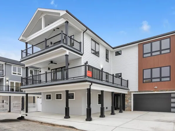 64 Michigan Street, Long Beach, NY 11561