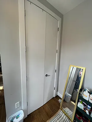 Rented by Delmark Realty LLC | media 11