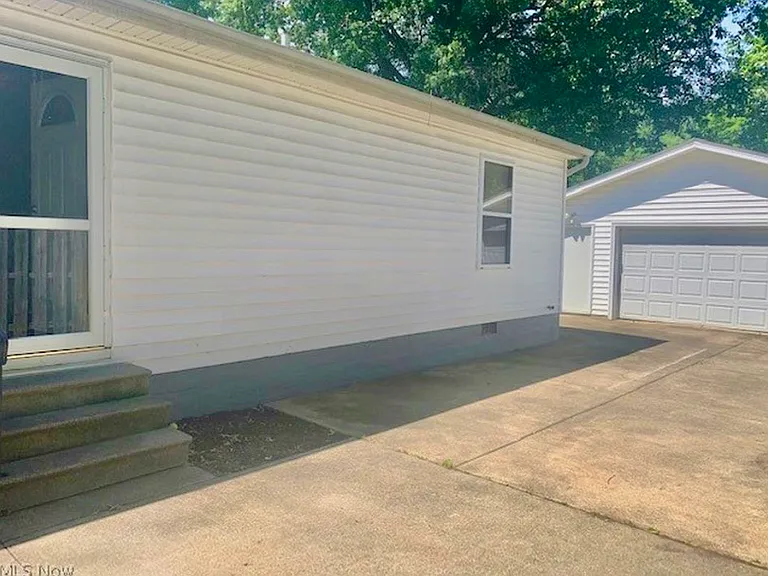 6528 Rosebelle Ave — Photo 22