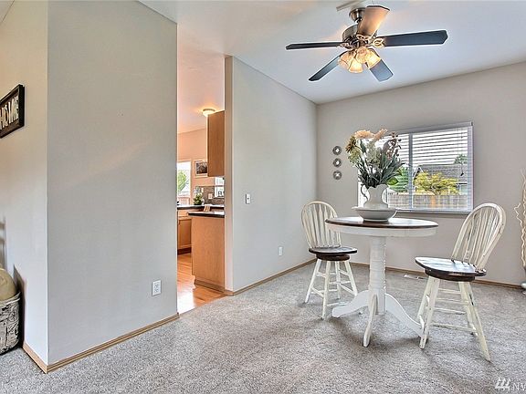 3rd image of 503 Belfair Ct SW