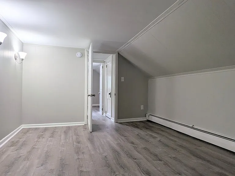 23 Winthrop St — Photo 9