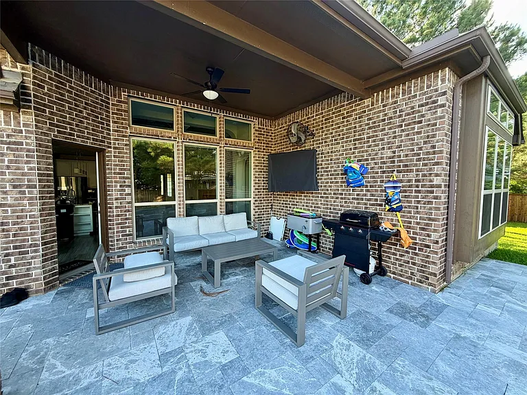 15 Twig Corner Ct — Photo 32
