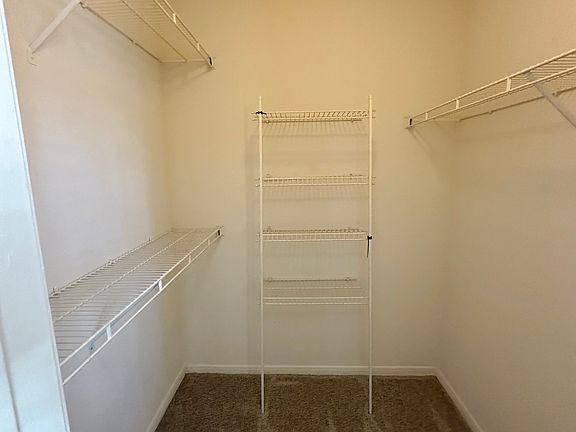 Secondary bedroom walkin closet