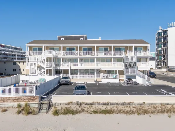 422 E Farragut Rd #304, Wildwood Crest, NJ 08260