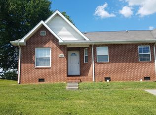 331 Poplar St NW, Abingdon, VA 24210