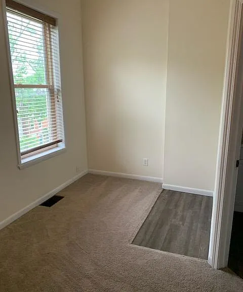 1619 Mansfield St — Photo 20