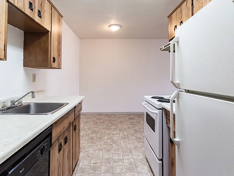 32815 George Ferguson Way #102 — Photo 5