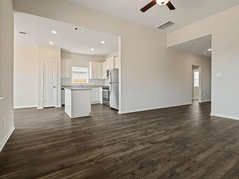 700 Jasmine Ridge Ln — Photo 5
