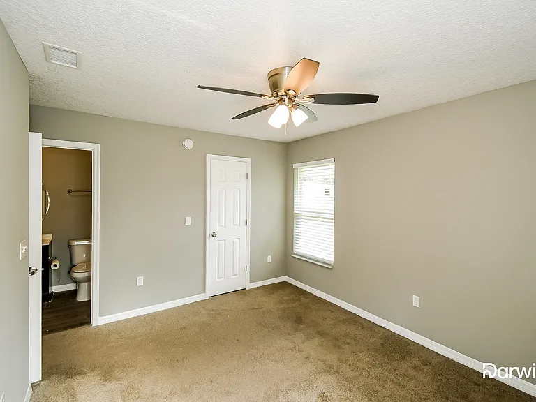 1707 Forbes St — Photo 11