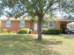 1407 Fairfax Dr, Camden, SC 29020