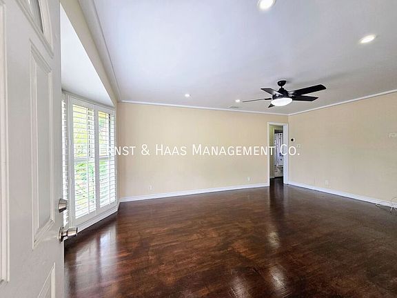 2nd image of 2160 San Francisco Ave