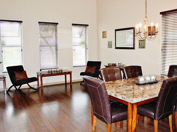 4th image of 7149 Cabarita Ave